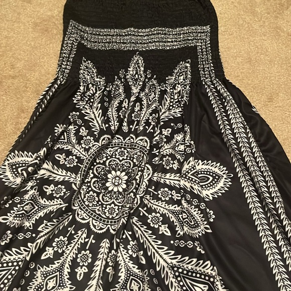 New Dress - Venus - Picture 3 of 6